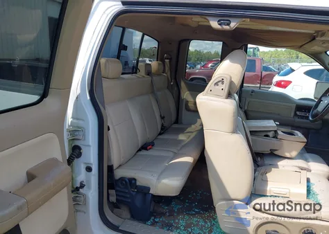 2004 Ford F-150 Lariat/Xl/Xlt from USA, damaged, VIN 1FTPX12564NA64321